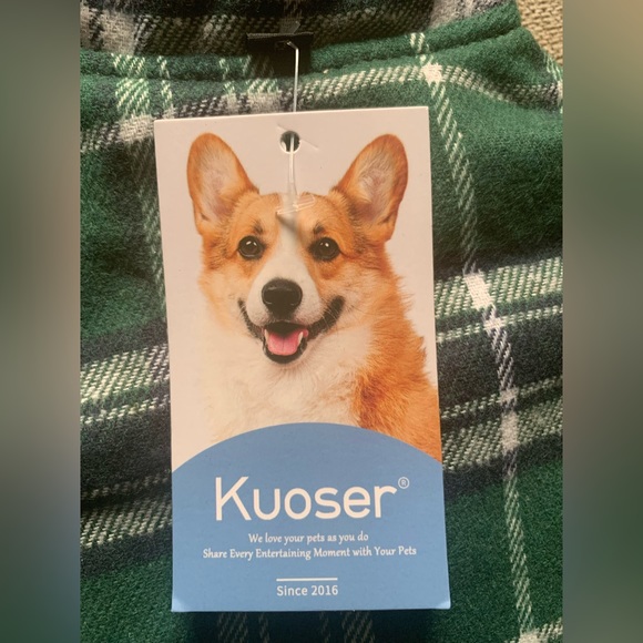 NWT XS reversible British-style dog coat; green and black plaid - Picture 3 of 8